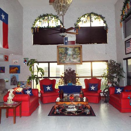 Texas Inn Harlingen Exterior foto